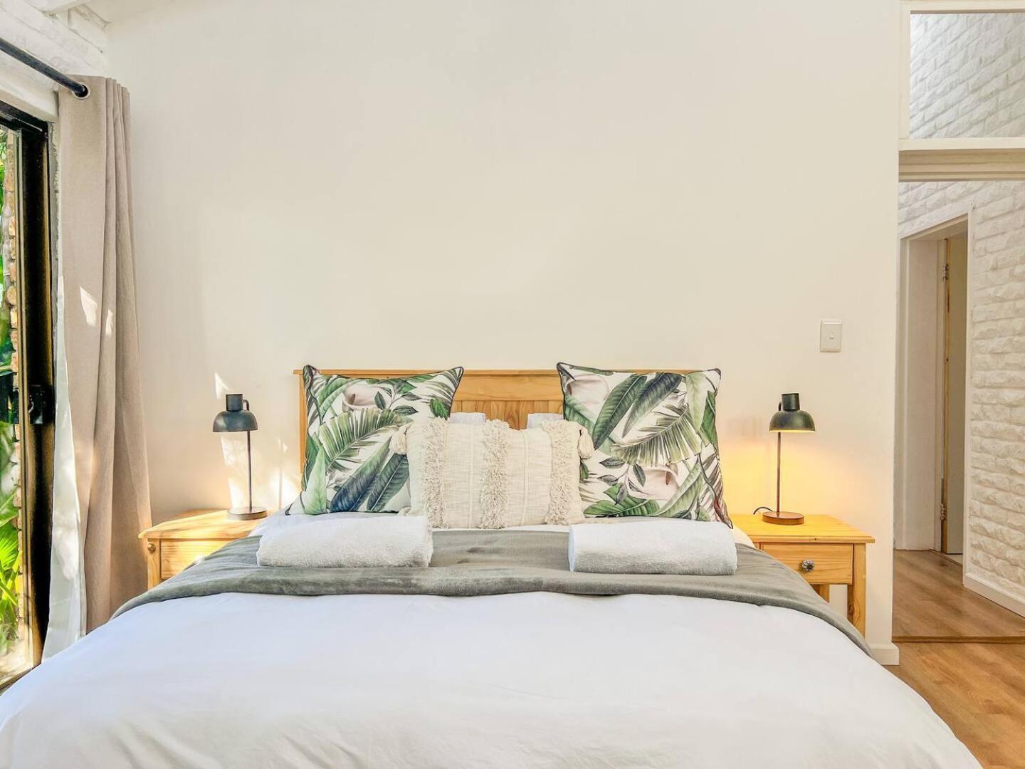 Holiday home Antigua House By Open Cape Town